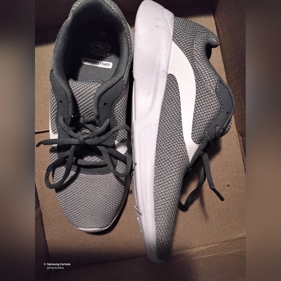 Athletic Works. Memory foam tennis shoes. Size 7W - Picture 2 of 7